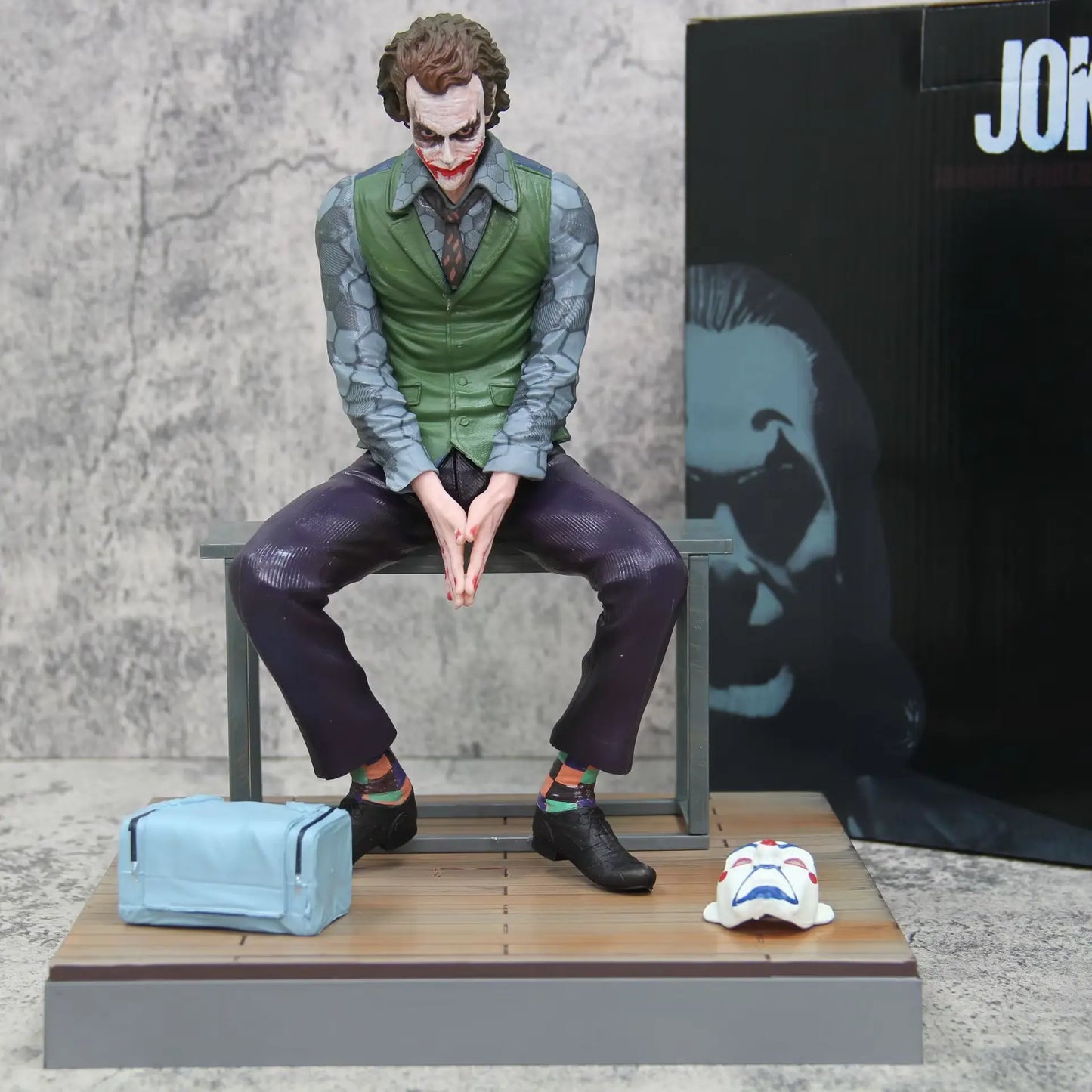 Joker(Heath Ledger) 30cm Statue - For Room Deco