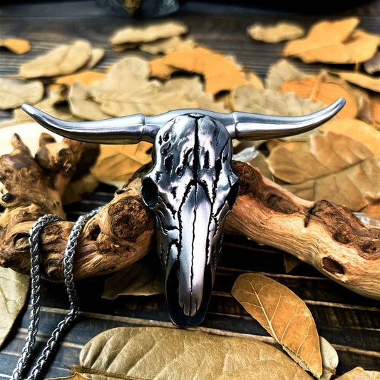 Longhorn skull belt buckle